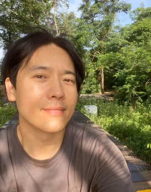 高雲翔40歲生日曬自拍，中分髮型變化大，回顧過去自言太刺激