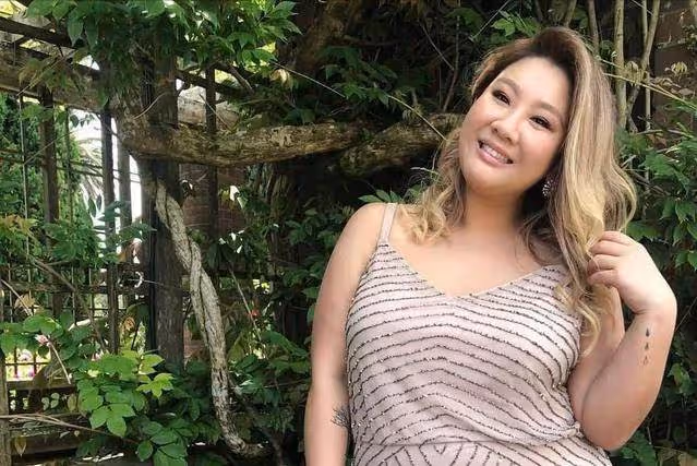 鄭少秋之女鄭欣宜:35歲繼承沈殿霞遺產,不是6000萬竟是過億?