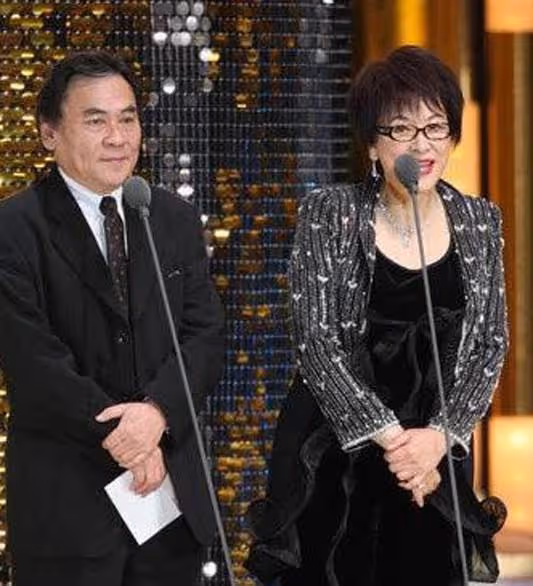 替夫還債卻嫁給債主!「婚後生2子」化身女強人「繼承百億遺產」如今成人生贏家