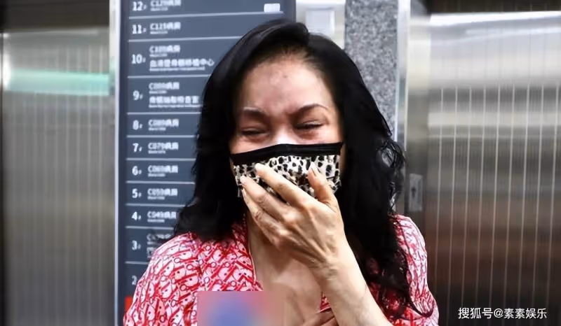 余苑綺癌症擴散媽媽放棄治療,落淚聲稱不忍看女兒繼續受折磨
