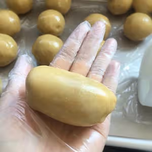 萌萌噠小兔嘰廣式蓮蓉月餅
