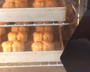 萌萌噠小兔嘰廣式蓮蓉月餅
