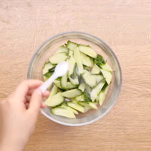 黃瓜涼拌蝦仁