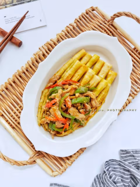 家常菜‼️方竹筍炒裡脊肉‼️