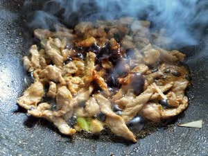 家常菜‼️方竹筍炒裡脊肉‼️
