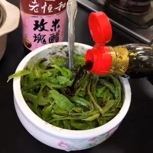 擂椒皮蛋（簡易版）