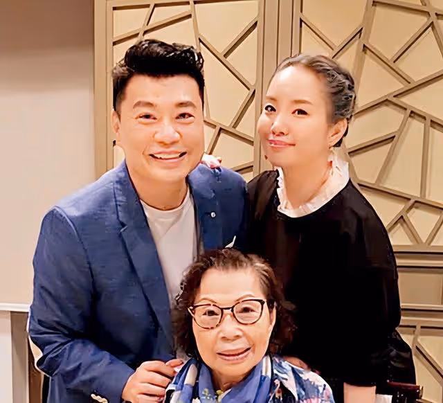 香港知名男星圈外女友曝光!兩人已交往21年,不打算結婚生小孩
