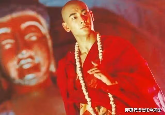 本是李連杰接班人，和梅艷芳戀愛，出道27年卻將一手好牌打爛