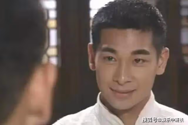 本是李連杰接班人，和梅艷芳戀愛，出道27年卻將一手好牌打爛