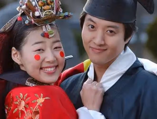 1歲女兒突然昏迷全身僵硬，韓智慧嚇到崩潰大哭！結婚10年才當媽