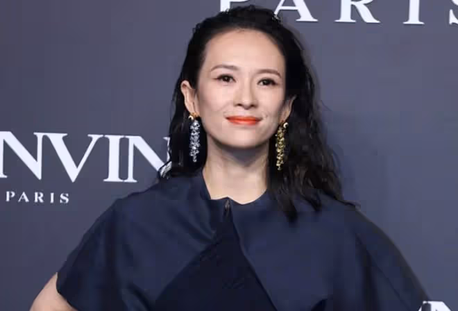 看似艷光四射,實則黑瘦乾癟,這些有「上鏡臉」的女星差別好大