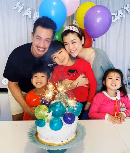 幸福!TVB視帝和港姐冠軍老婆結婚9年仍甜蜜,稱對方是自己的天使