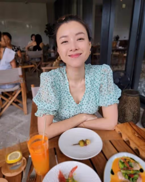 幸福!TVB視帝和港姐冠軍老婆結婚9年仍甜蜜,稱對方是自己的天使