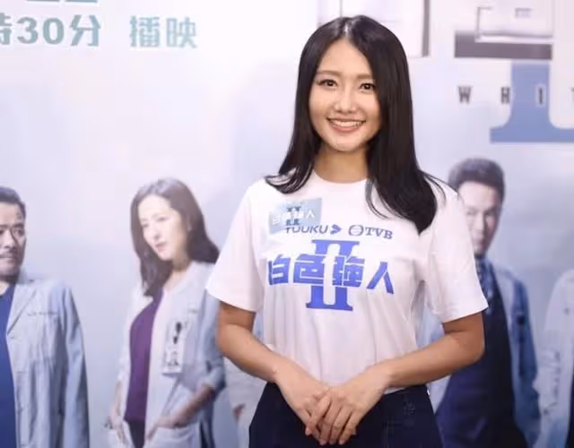 不容易!TVB上位小花入行9年自曝仍要靠家裡養活,為省錢自己做飯