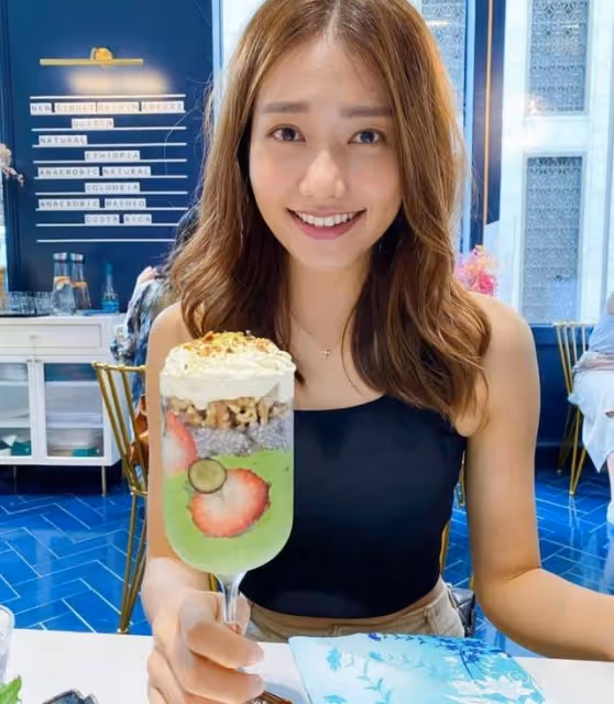 不容易!TVB上位小花入行9年自曝仍要靠家裡養活,為省錢自己做飯