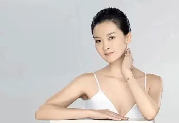 淺談幾個嫁入豪門的女星,她們的生活可能並沒有想像的那麼好