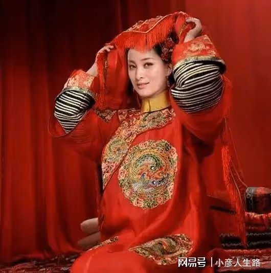 穿越成為純元皇后，開啟《甄嬛傳》完美結局，解決觀眾的意難平