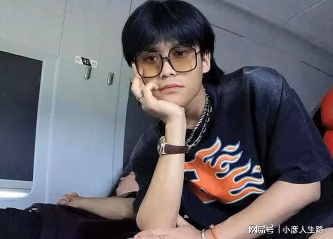 9000W粉小楊哥被評雁過拔毛,榨菜比官網貴?發聲明要求強制關號