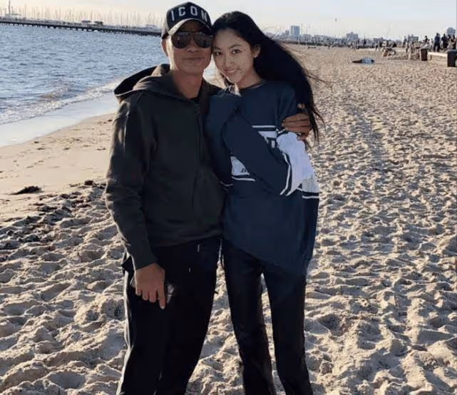 任達華女兒宣布出道，180的身高妥妥出眾，可惜不進軍演藝圈