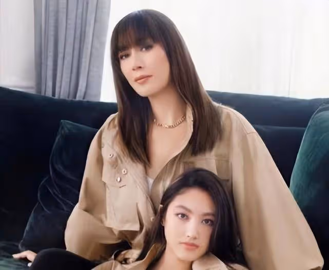 任達華女兒宣布出道，180的身高妥妥出眾，可惜不進軍演藝圈
