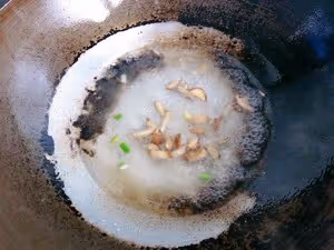椰漿南瓜芋頭煲🍲（老少皆宜）帶著濃濃椰香味的南瓜芋頭