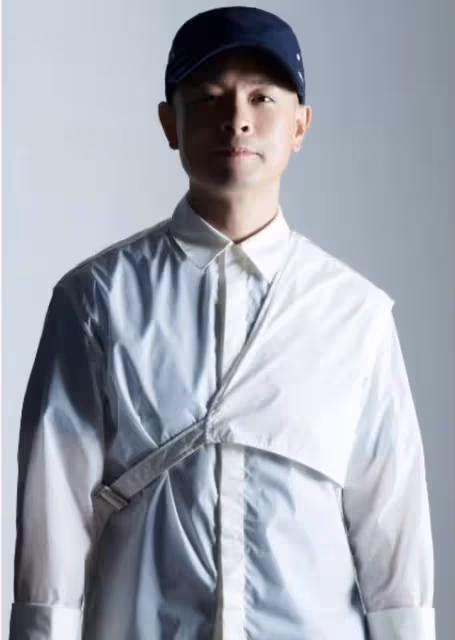 加油!香港名歌手闊別3年開演唱會,曝曾遭背叛搬到泰國找回自我