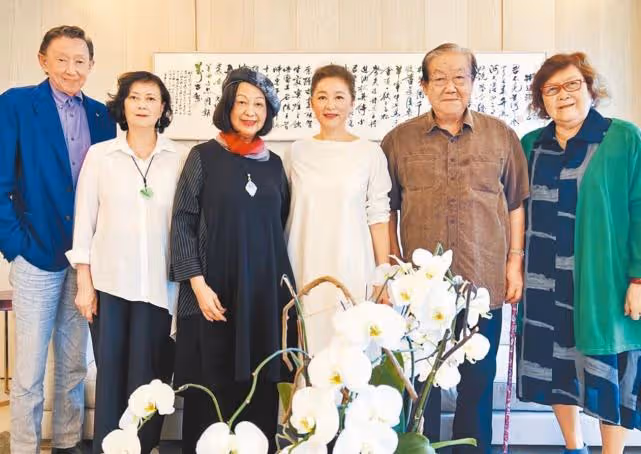 林青霞豪宅失火後首露面，自曝出事後第一反應