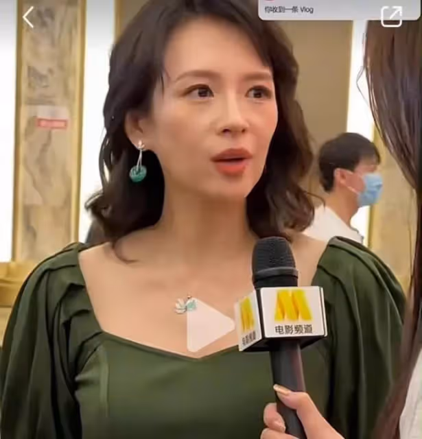 章子怡終於老了:央視生圖曝光 造型卻依舊封神