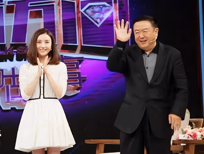 三婚娶小30歲妻子 尤小剛64歲後終有兩子
