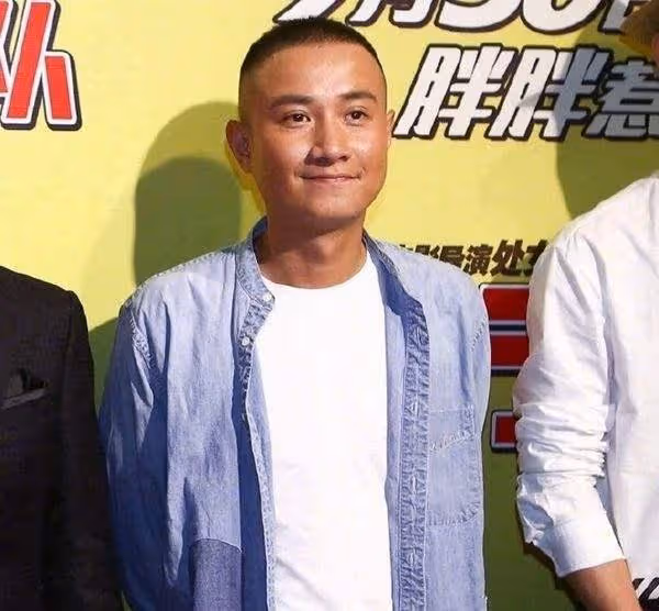 38歲文章罕見露面瘦一大圈 正式復出了?
