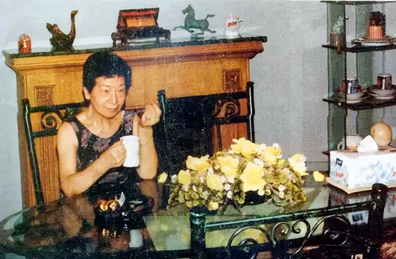 知名主持人程倩，家庭糾結，愛情曲折，他為了錢離開央視後，現在的情況如何？