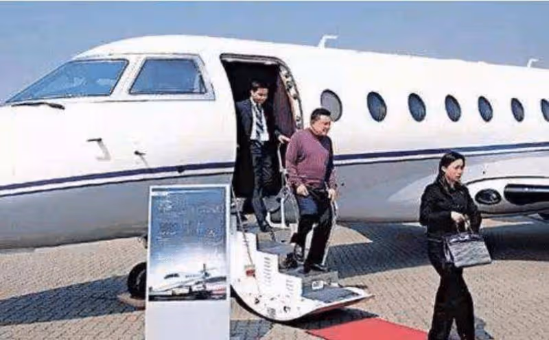 照顧葉繼歡妻女,借許家印40億,孝順前岳母,劉鑾雄有多仗義?