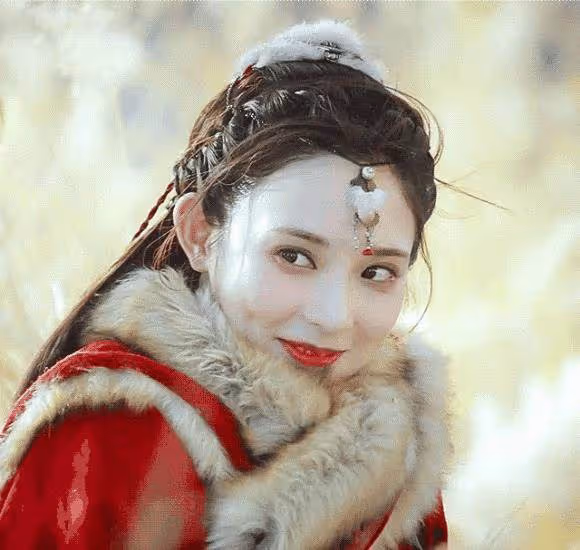 十三位古裝紅衣姑娘,趙麗穎最萌,譚松韻最可愛,迪麗熱巴最深情,楊冪傾國傾城