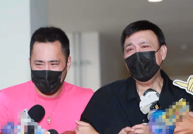 39歲余苑綺抗病8年去世,曾為生二胎拖延治療時間,家人泣不成聲,網友遺憾送別:一路走好