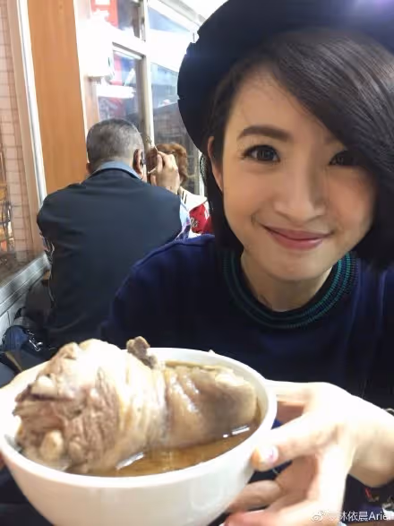 老公常常不在家!林依晨結婚7年「把公婆照顧超好」 笑曝光「媳婦專屬特權」被婆家疼入心