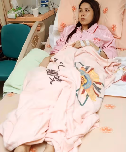 39歲女歌手余苑綺病逝,抗病8年熬70次化療,爸爸痛哭證實:可憐的孩子,就放心走吧