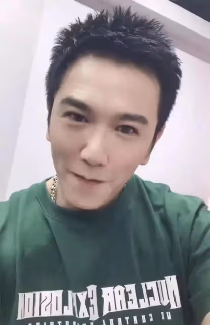 慘遭淘汰?溫兆倫期待好劇本想挑戰大熒幕,稱當年被身邊人出賣
