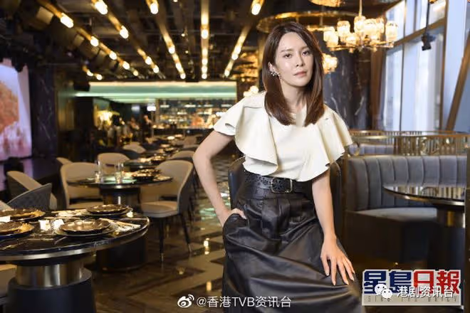 張曦雯曾憑《白色強人》奪新人獎!與視帝視後拍續作自嘲掹車邊