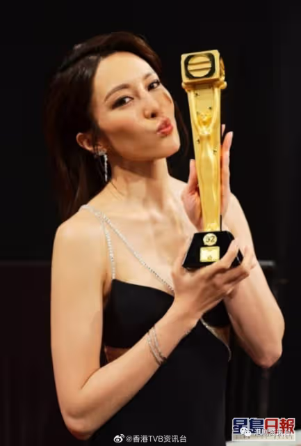 張曦雯曾憑《白色強人》奪新人獎!與視帝視後拍續作自嘲掹車邊