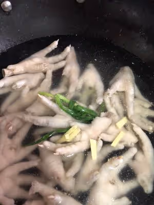 夏日必備『檸檬雞爪』