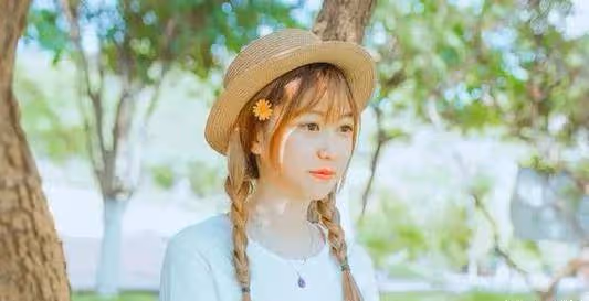 老公加班,在閨蜜家看到一雙男鞋,我怒扇閨蜜,得知真相,我笑了