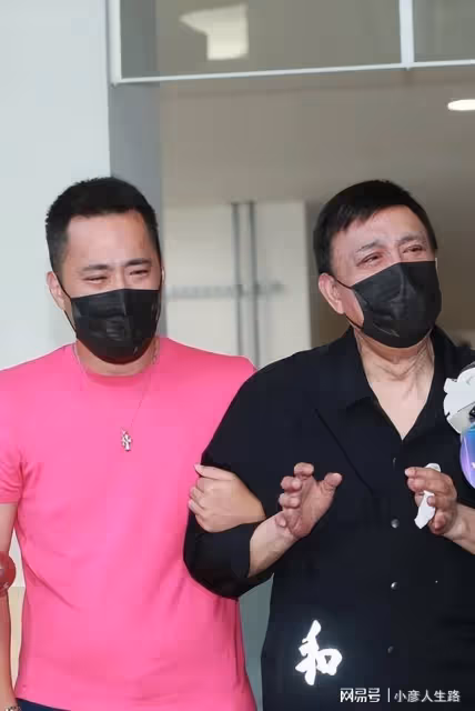 39歲余苑綺抗癌八年去世,丈夫自責讓她生二胎,將獨自帶娃不再婚
