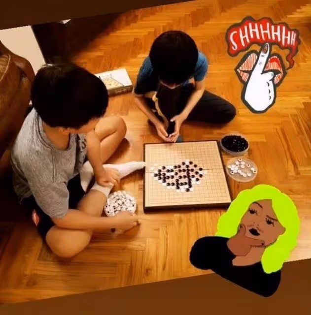 梁洛施34歲住超大豪宅，三個兒子從沒露面，大兒子照片曝光