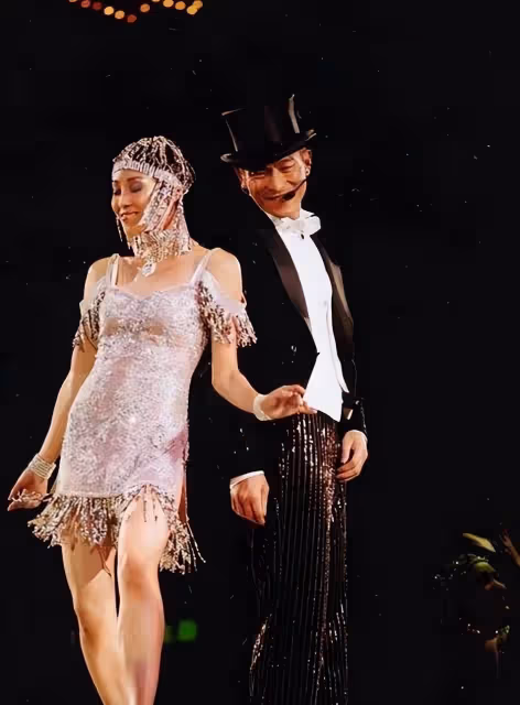 她陪了劉德華25年，41歲仍未婚，眼睜睜看著心愛的他娶了別人！