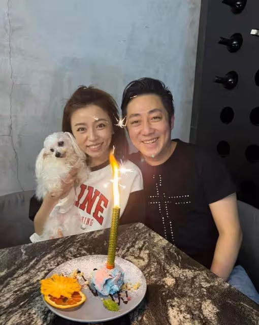 台藝人艾成不幸離開！妻子悲痛虛脫，曾慶祝結婚2周年，發生憾事最後一條動態引人熱議