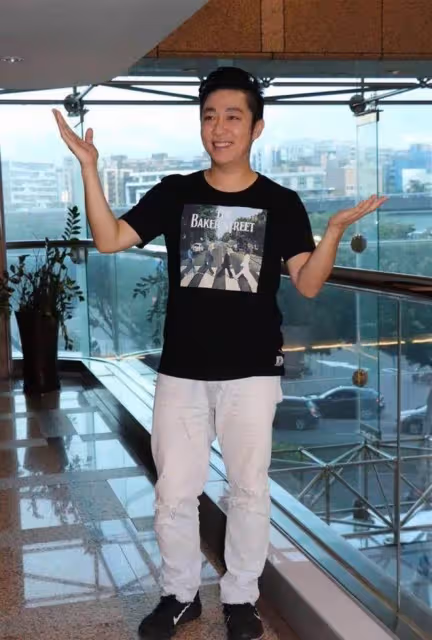 台藝人艾成不幸離開！妻子悲痛虛脫，曾慶祝結婚2周年，發生憾事最後一條動態引人熱議
