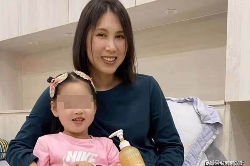 余苑綺的遺體送往殯儀館冷凍庫，3歲的小兒子將出席媽媽的葬禮