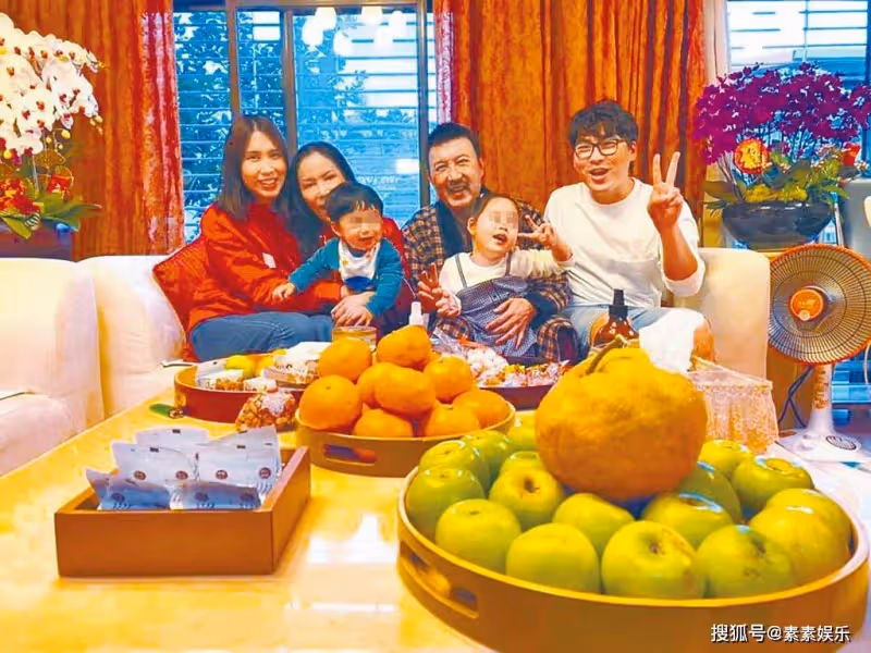 余苑綺的遺體送往殯儀館冷凍庫，3歲的小兒子將出席媽媽的葬禮