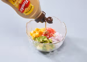 牛油果蝦仁脆脆杯