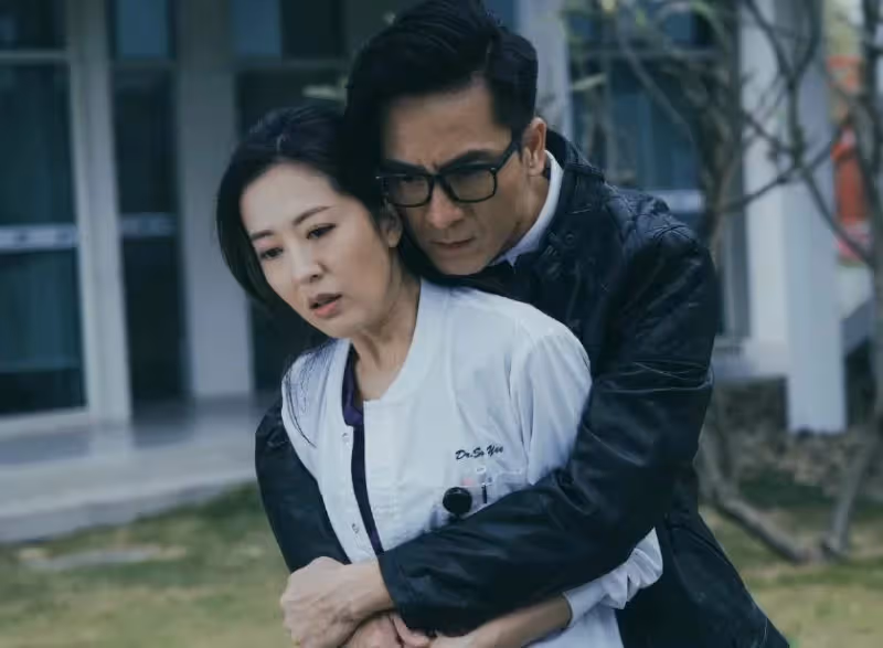 胡定欣不避諱和舊愛合作，入行20年有新想法，稱目前是新開始